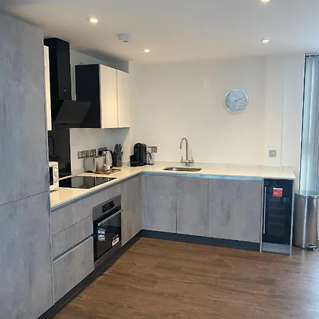דירה Icona - Luxury 2 Bed Penthouse